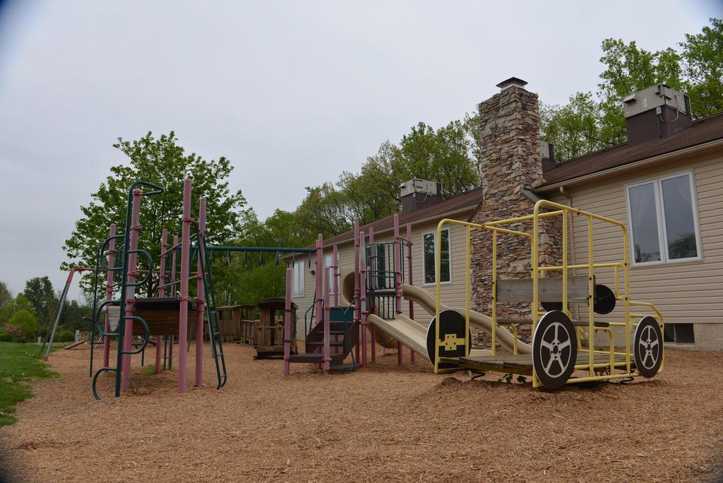 Appalachian Camping Resort Cottage 1 Shartlesville Экстерьер фото